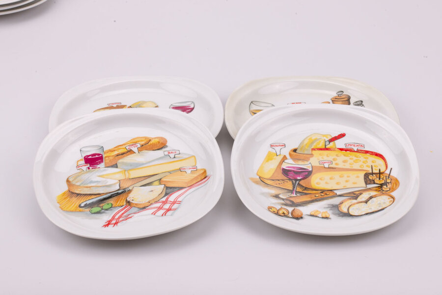 Set d'assiettes à fromage vintage en porcelaine en provenance Val du Cher
