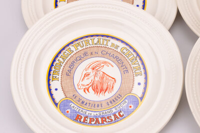 Set d'assiettes à fromage vintage des Faïence de St-Amand 