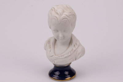 Buste garçonnet en biscuit Limoges