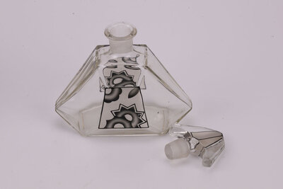  Bouteille à liqueur en verre de Bohême