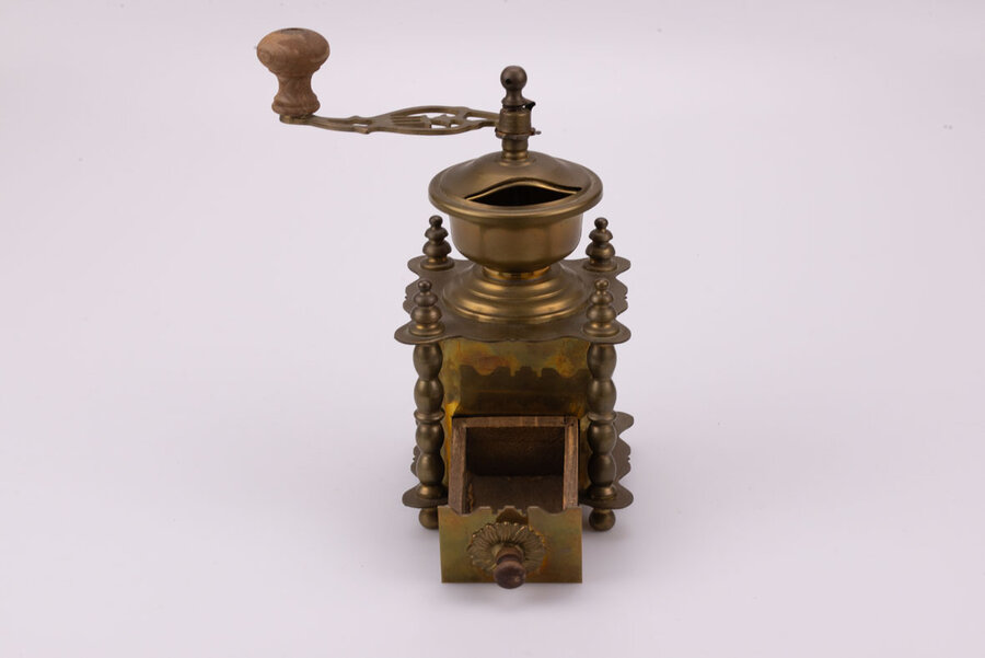 Moulin à café en laiton