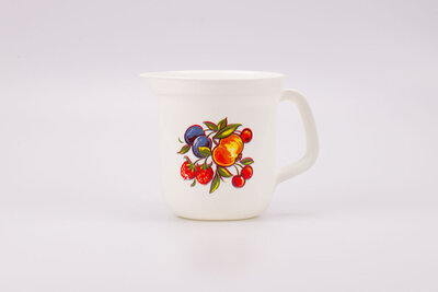 Pichet vintage en plastique de la marque Emsa avec son motif de fruits