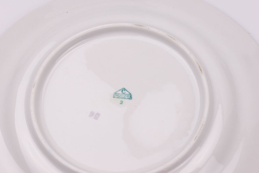 Assiette vintage en porcelaine signée par Chodziez Poland