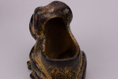 Petit pot en forme de grenouille en céramique 