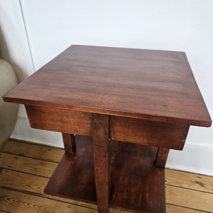 Table d'appoint en bois Table d'appoint en bois