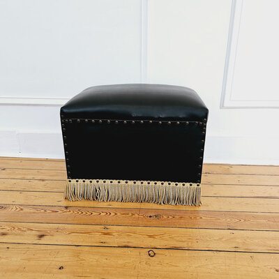 Superbe pouf vintage en très bon état