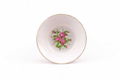 6 coupelles en porcelaine de la manufacture Winterling. 