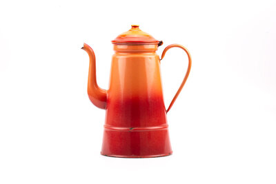 Cafetière émaillée vintage