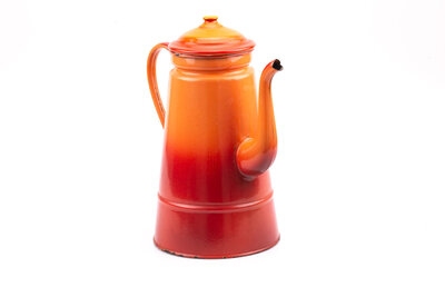 Cafetière émaillée vintage