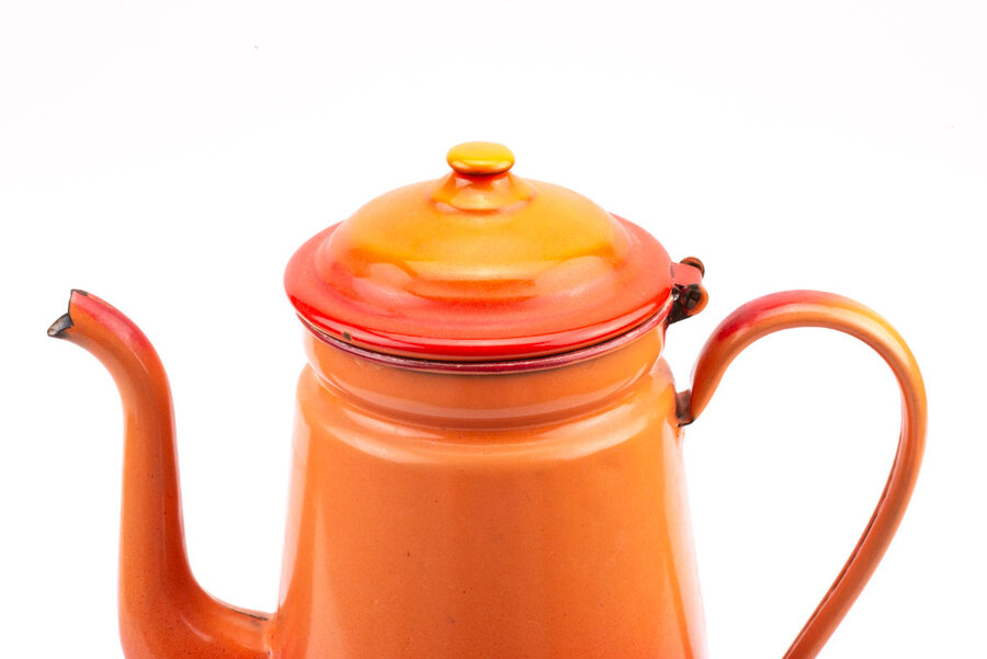 Cafetière émaillée vintage