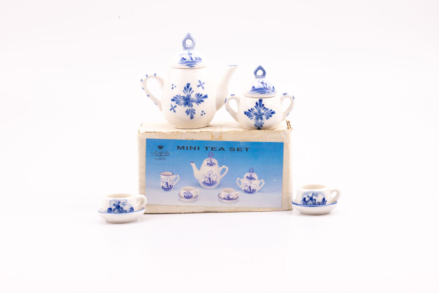 Mini set de thé blanc et bleu 