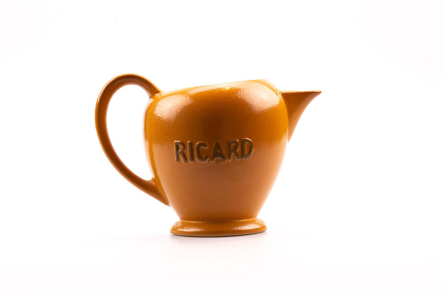 Pichet Richard vintage en céramique beige avec une hanse pour verser
