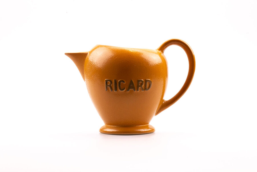Pichet Richard vintage en céramique beige avec une hanse pour verser