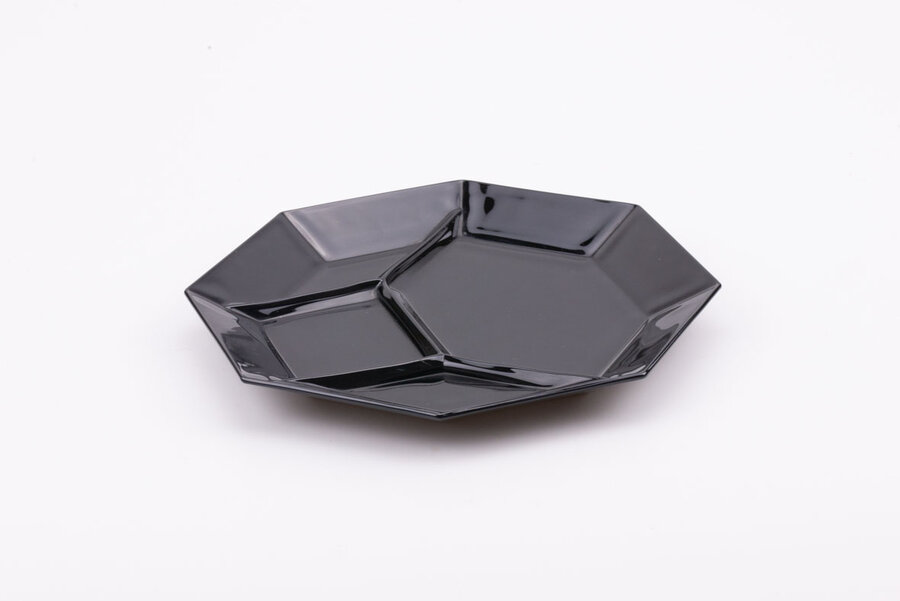 Assiette à compartiment vintage et noir de chez Arcoroc