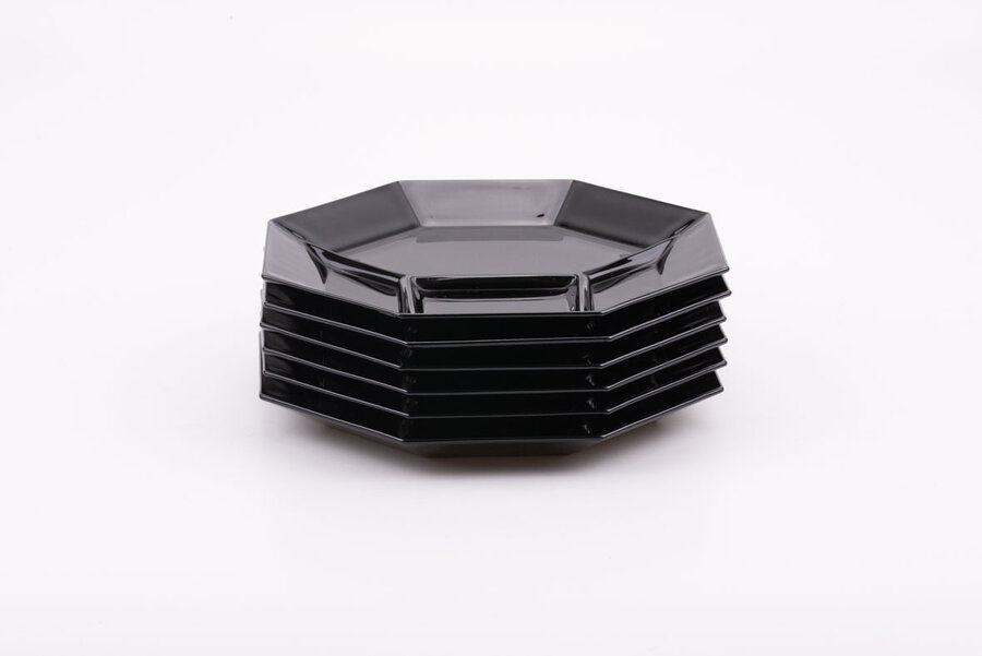 6 Assiettes à compartiment vintage et noir de chez Arcoroc