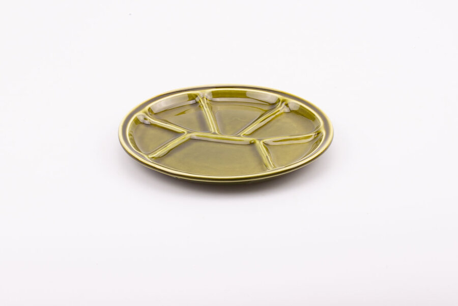 Assiette à compartiment vintage et verte de chez Gien 