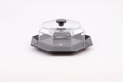 Cloche en verre vintage noir et transparent de la collection Octime d'Arcoroc