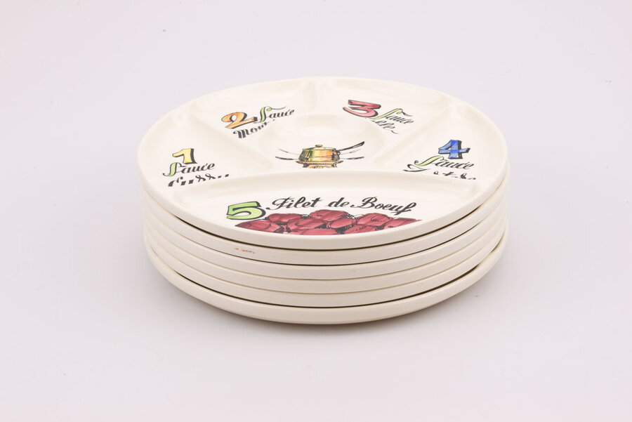 6 Assiettes à fondue vintage blanche avec le nom de chaque aliment fabriqué par la faïencerie de Gien