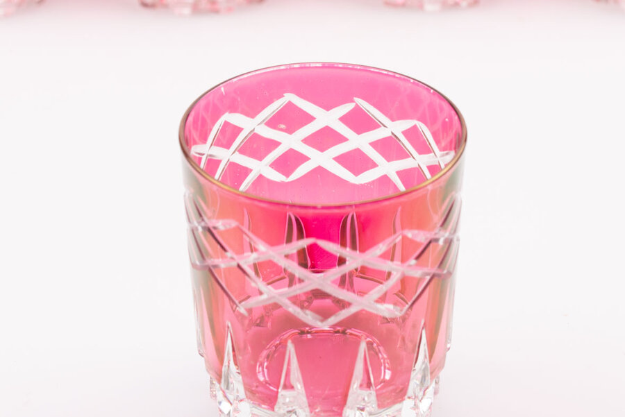 10 verres à apéritif en verre rose et transparent