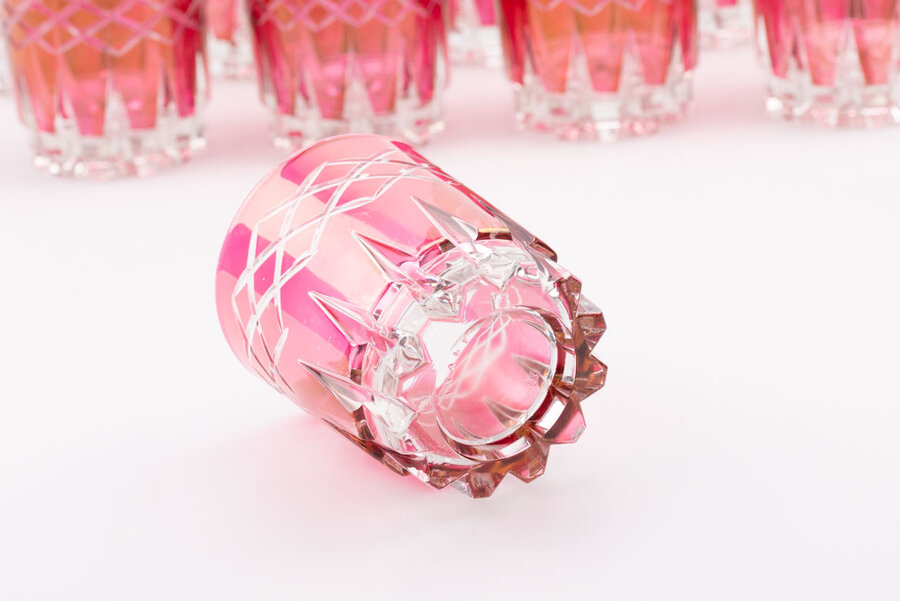 Verre à apéritif vintage rose et transparent