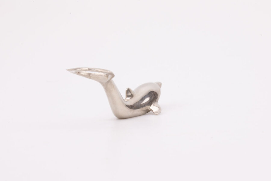 Décapsuleur vintage en forme dauphin chromé par la manufacture BMF