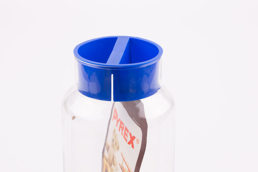 Récipient vintage d'un litre avec couvercle de chez Pyrex