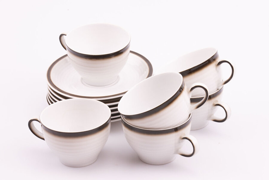 Set de 6 tasses et 6 sous-tasses vintages en porcelaine de chez Winterling