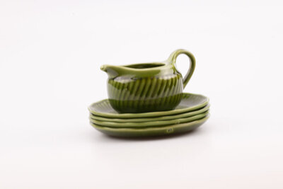 Tasse et sous-tasse à café vintage en porcelaine vert Boch