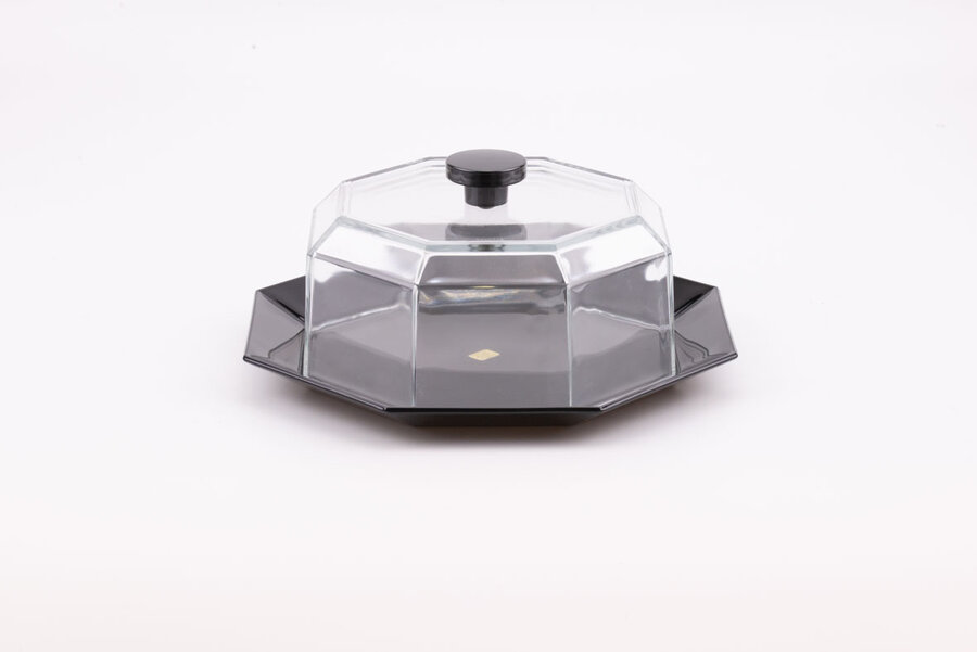 Cloche en verre vintage noir et transparent de la collection Octime d'Arcoroc