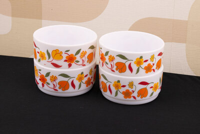 4 ramequins Arcopal Tulipe avec décor floral orange