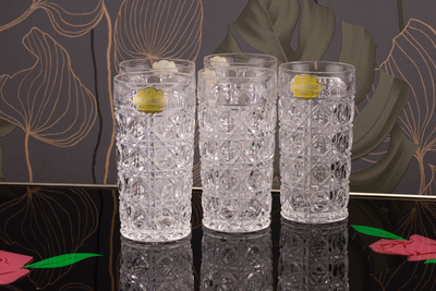 5 verres à eau en cristal de Bavière d'une hauteur de 13,5 cm. 
