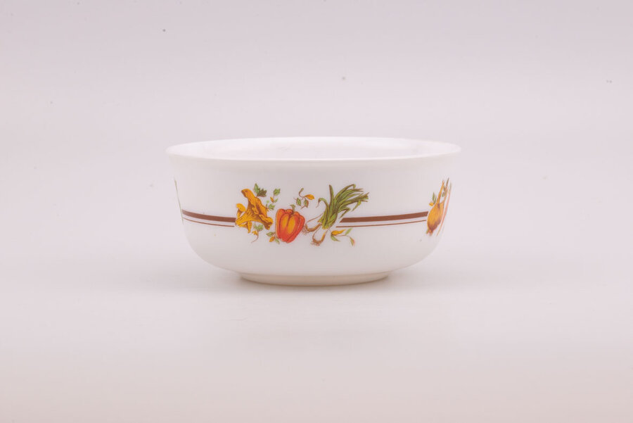 Plat saladier Arcopal Pot-au-Feu en verre opaline 