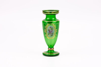 Vase vert en cristal de Bohème