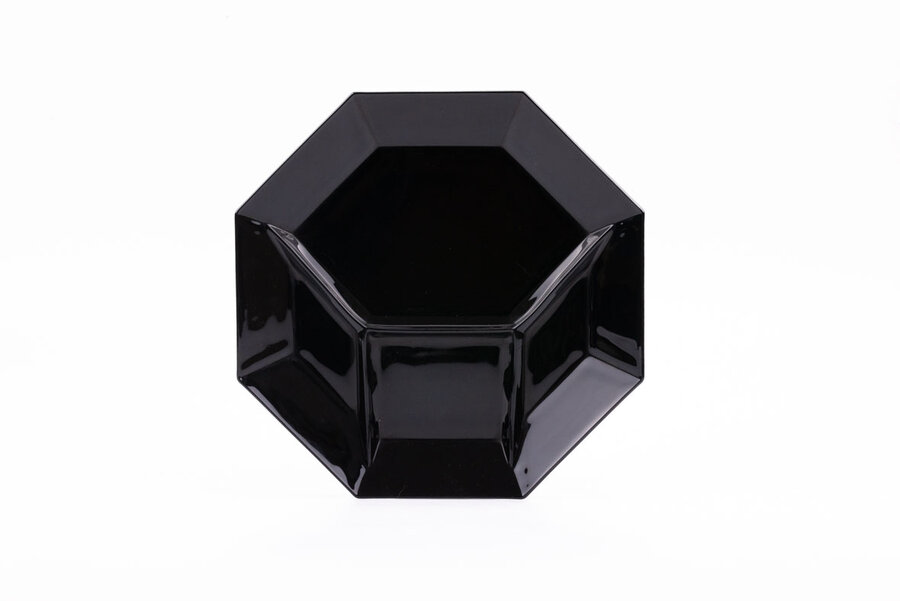 Assiette à compartiment vintage et noir de chez Arcoroc