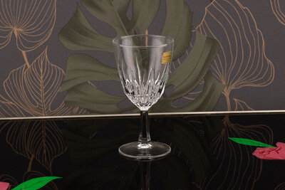 Verre à vin blanc vintage en verre de chez Luminarc