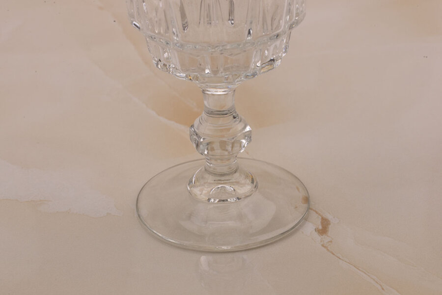 Verre à vin blanc vintage en verre