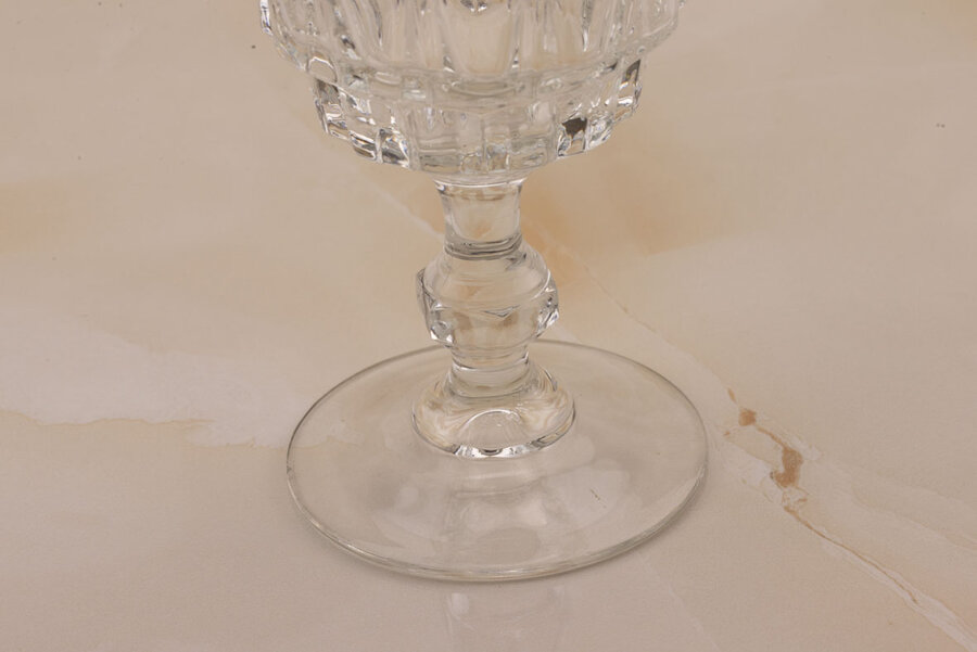 Verre à vin rouge vintage en verre