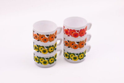 6 tasses Arcopal Lotus 