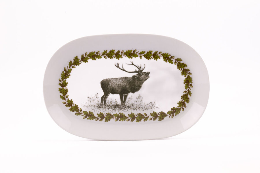 Plateau ovale avec cerf en porcelaine Johan Seltmann