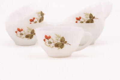 5 tasses Arcopal fleur d'aubépine 