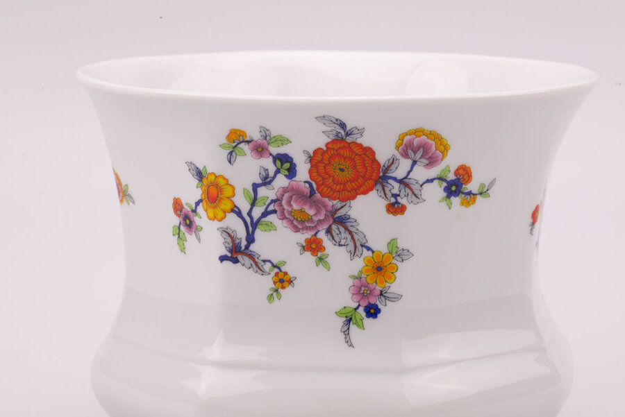 Pot (cache-pot) en porcelaine Wunsiedel motif floral fin et délicat