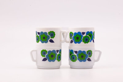 4 tasses Arcopal Lotus
