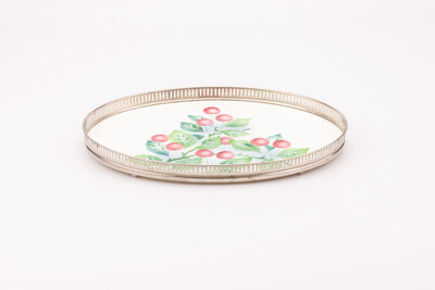Plateau vintage en porcelaine transparent et ciselé avec un motif de baie 