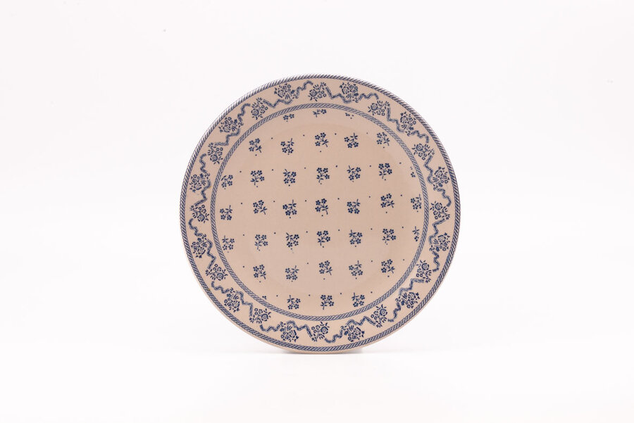 assiette plate Laura Ashley Petite fleur Johnson Brothers avec de jolies petites fleurs bleues sur fond beige