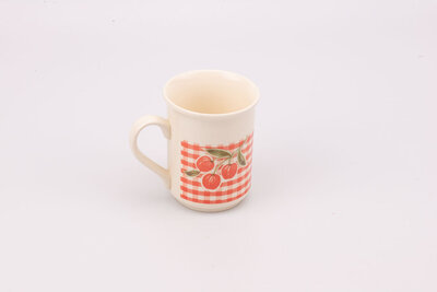 Tasse cerise Biltons England
