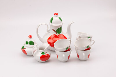 Service à café en porcelaine pomme rouge Seltmann Weiden