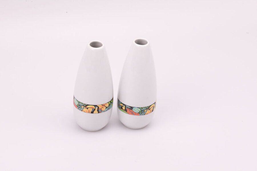 Duo de petits vases Toucan de Pillivuyt blancs 