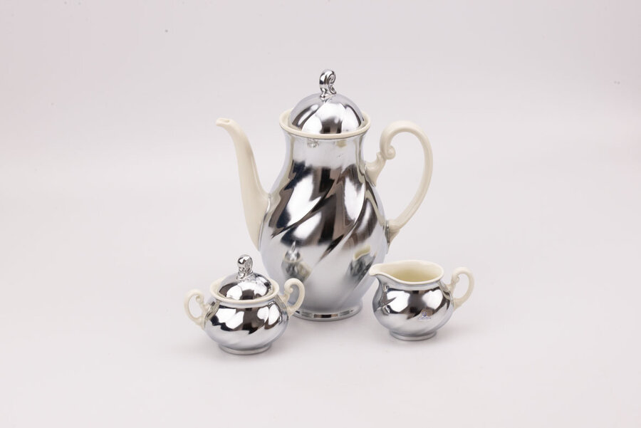 Service à café en porcelaine et inox Demeyere