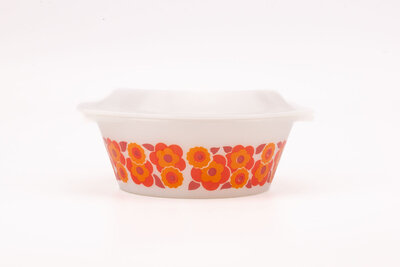 Plat avec couvercle Lotus Arcopal blanc et fleurs oranges