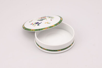 Bonbonnière vintage en porcelaine de Limoges par A.Raynaud